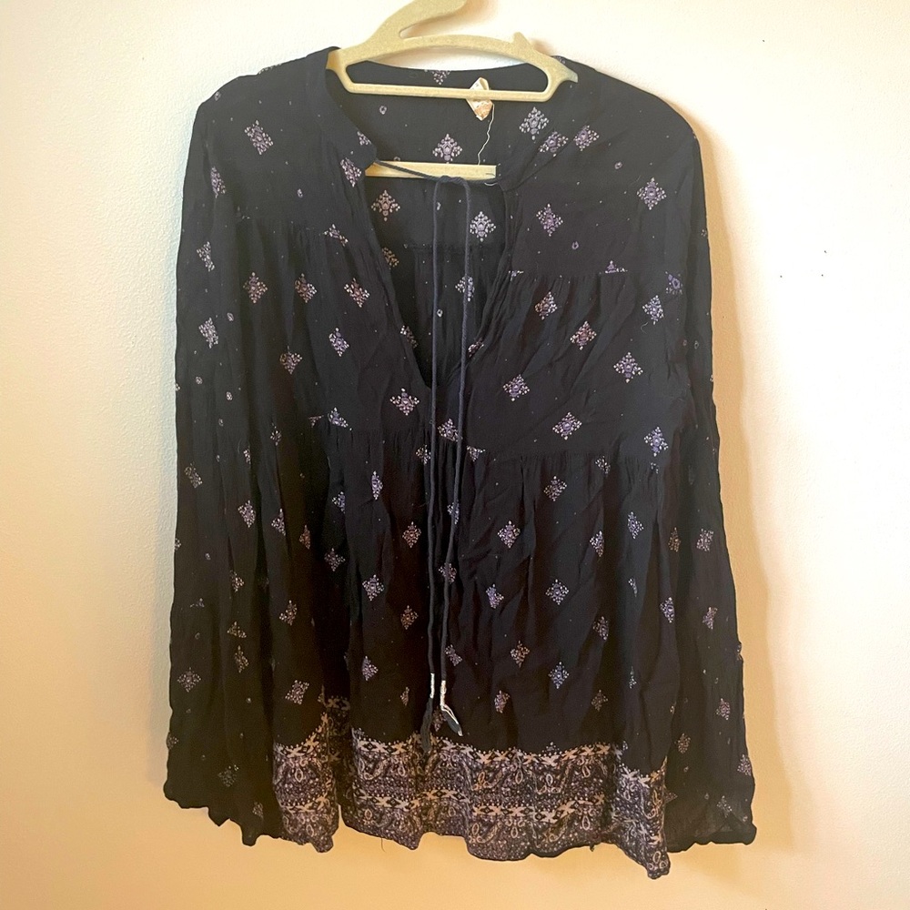 Altar’s State Black Top with Front Tie - medium